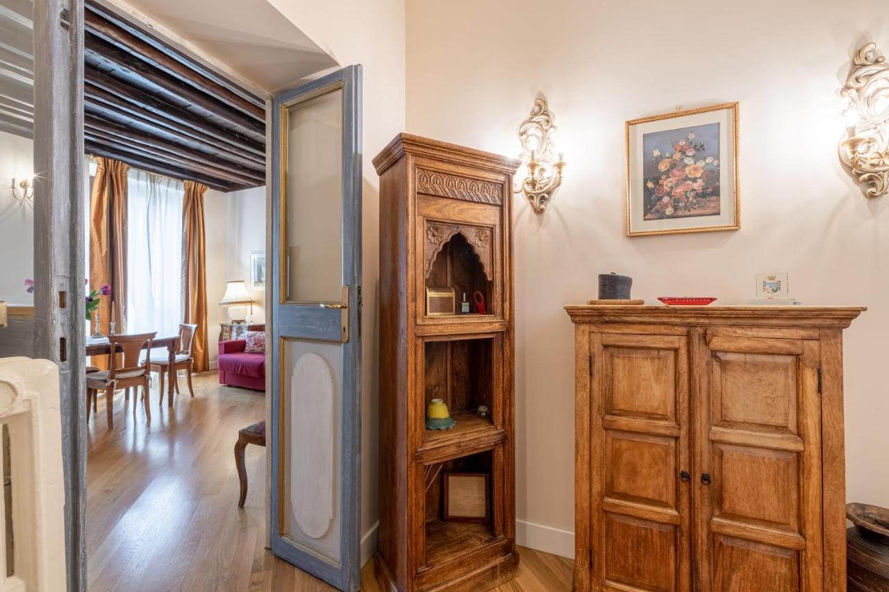 Apartment Dimora Coronari Rom